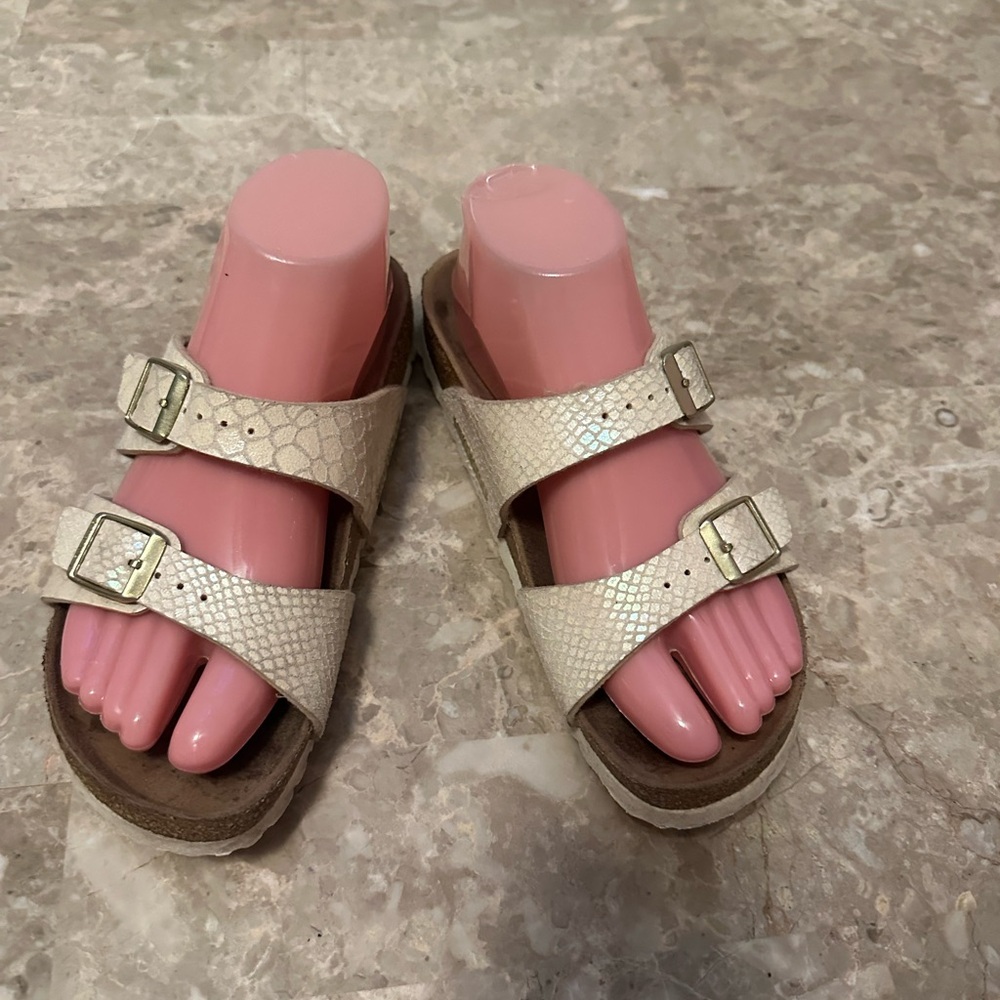 Birkenstock Arizona Women's Metallic Cream Buckle Slide Sandals